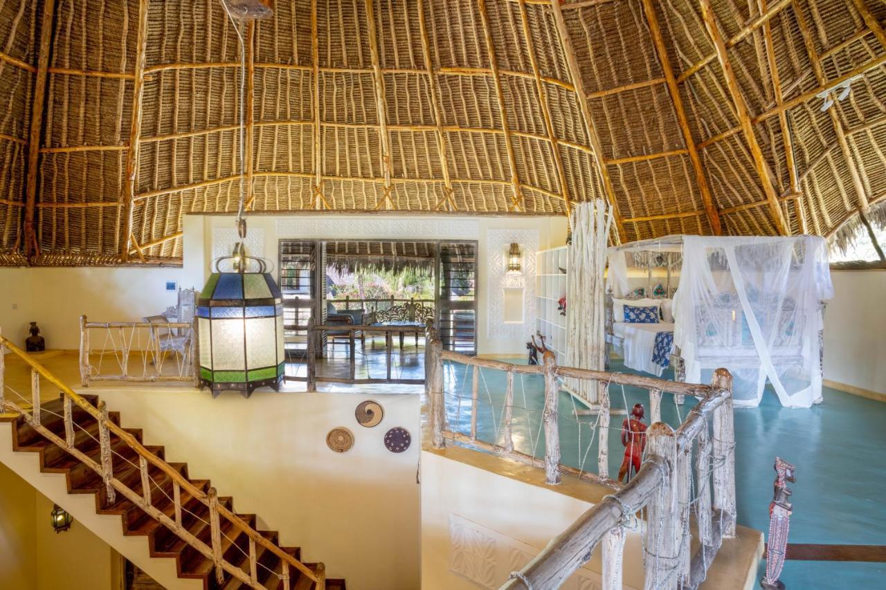 Aestus Villas Resort Diani Beach Exterior photo