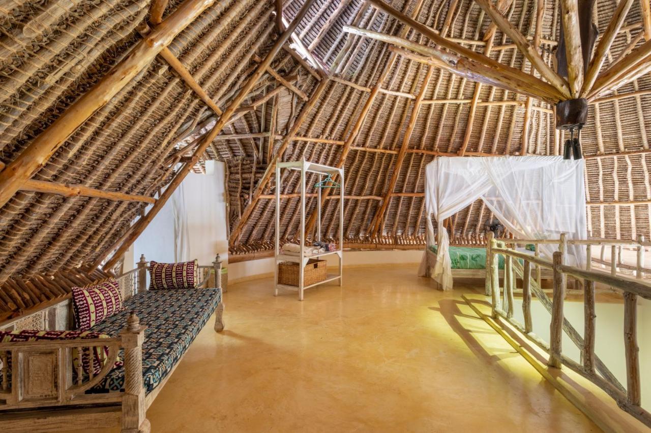 Aestus Villas Resort Diani Beach Exterior photo