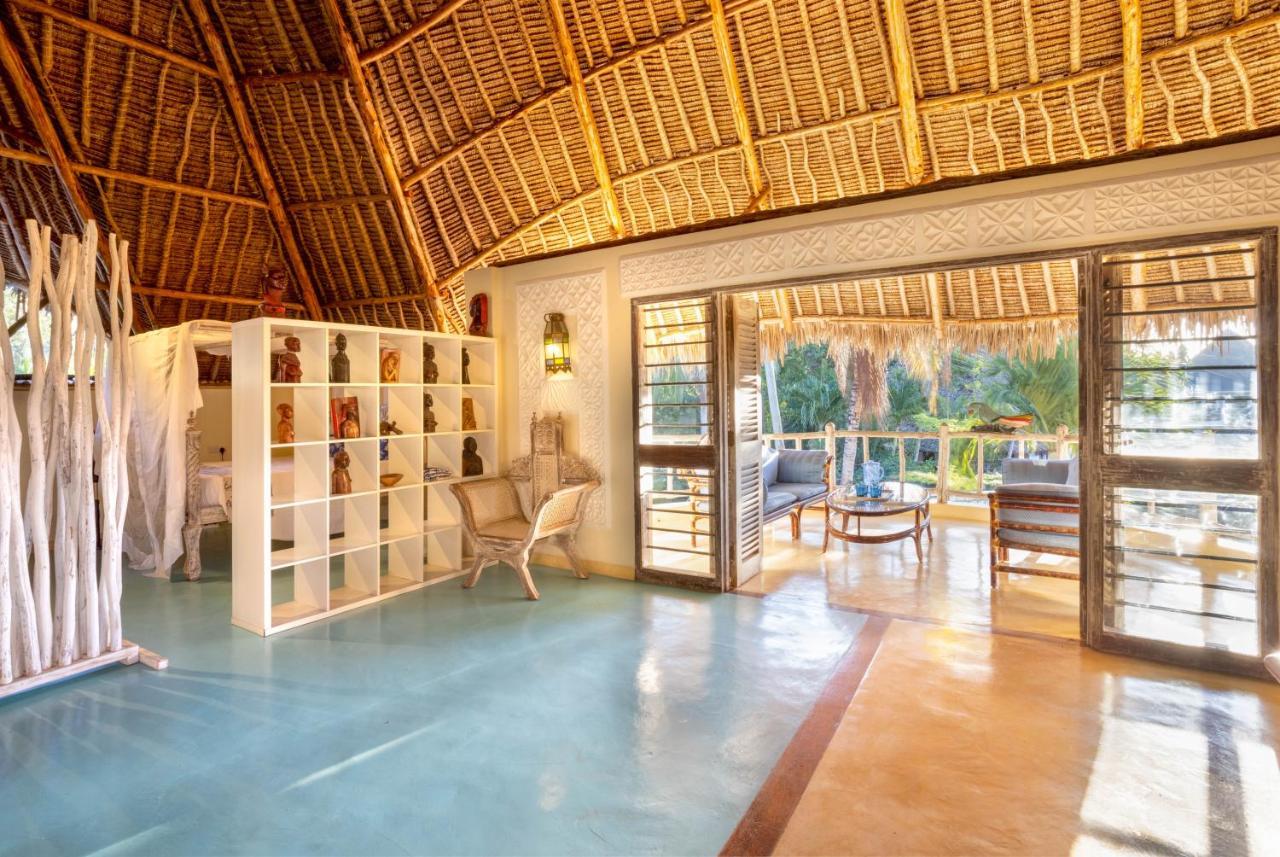 Aestus Villas Resort Diani Beach Exterior photo