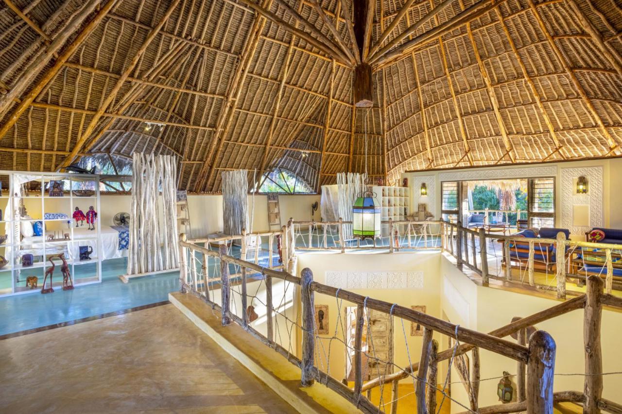 Aestus Villas Resort Diani Beach Exterior photo